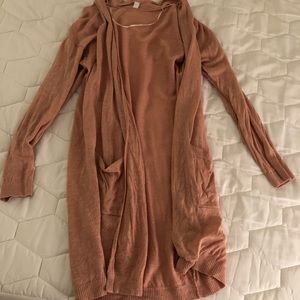 Uniqlo blush pink long cardigan with pockets. Sm.